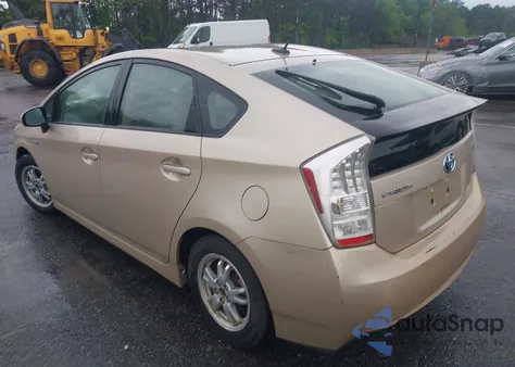 2010 Toyota Prius Iii z USA, uszkodzony, nr VIN JTDKN3DU2A1002661